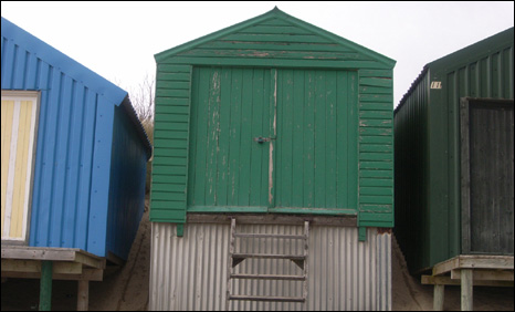 porthmawr_beachhut